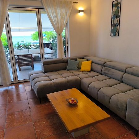Apartman Emili Malinska Dış mekan fotoğraf
